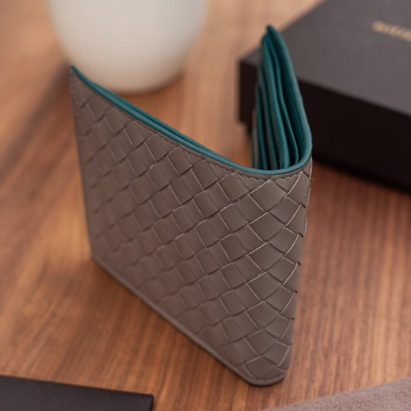 Bottega Veneta Intrecciato Woven Leather Bifold Wallet - Grey/Sky Blue - Picture 4 of 10